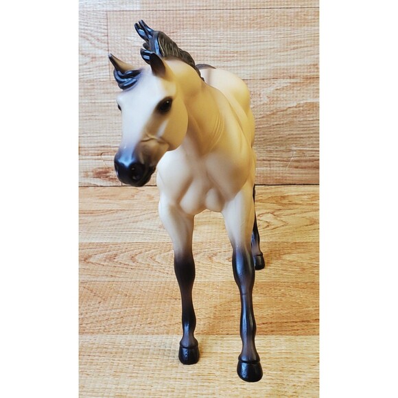 Breyer Reeves Light Tan Ivory Model Horse Figure Toy 10 x 6" - Picture 2 of 6